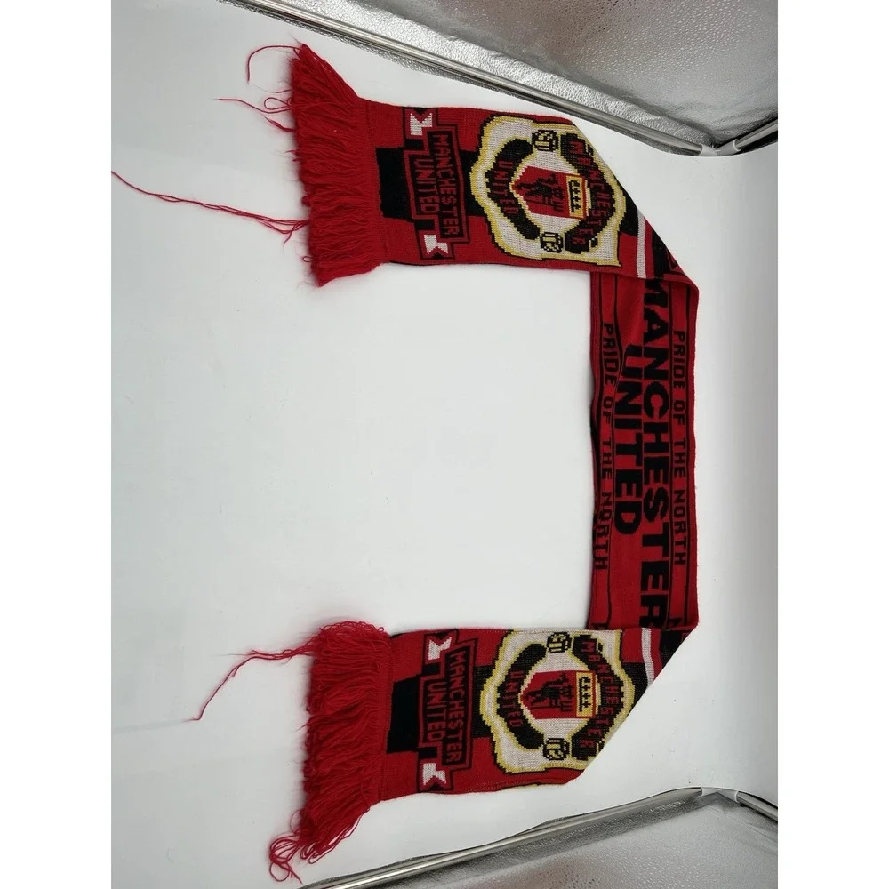 Manchester United Soccer Scarf Pride Of The North Red Knit Fringe Fan